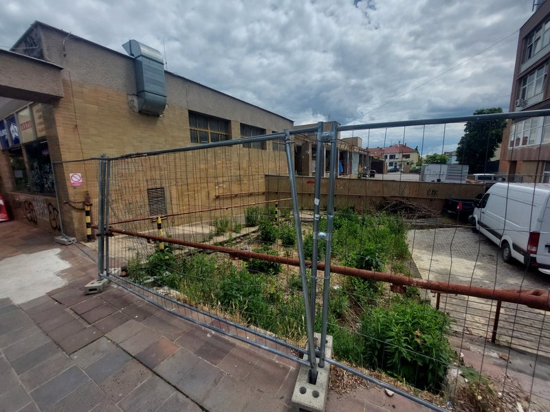 Středisko_bývalá lékárna